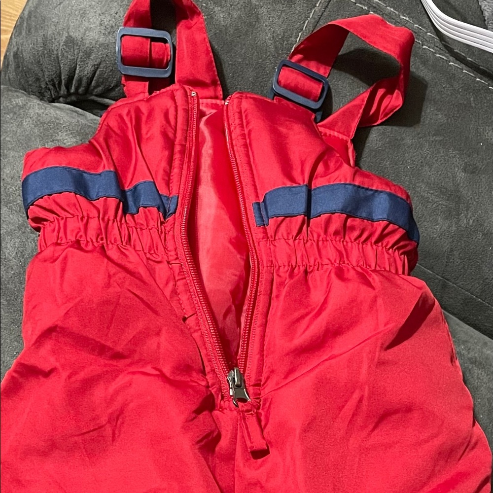 Toddler snow bib